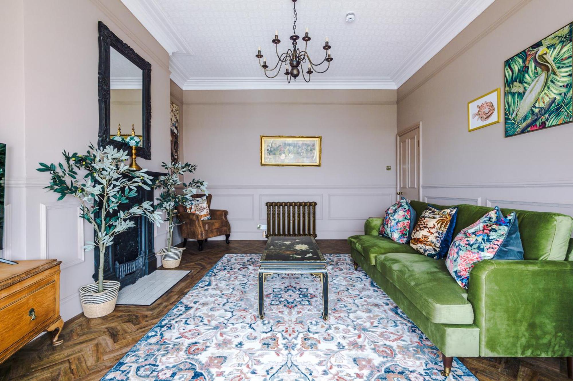 Russell Court By Orenda-Luxe Llandudno Bagian luar foto