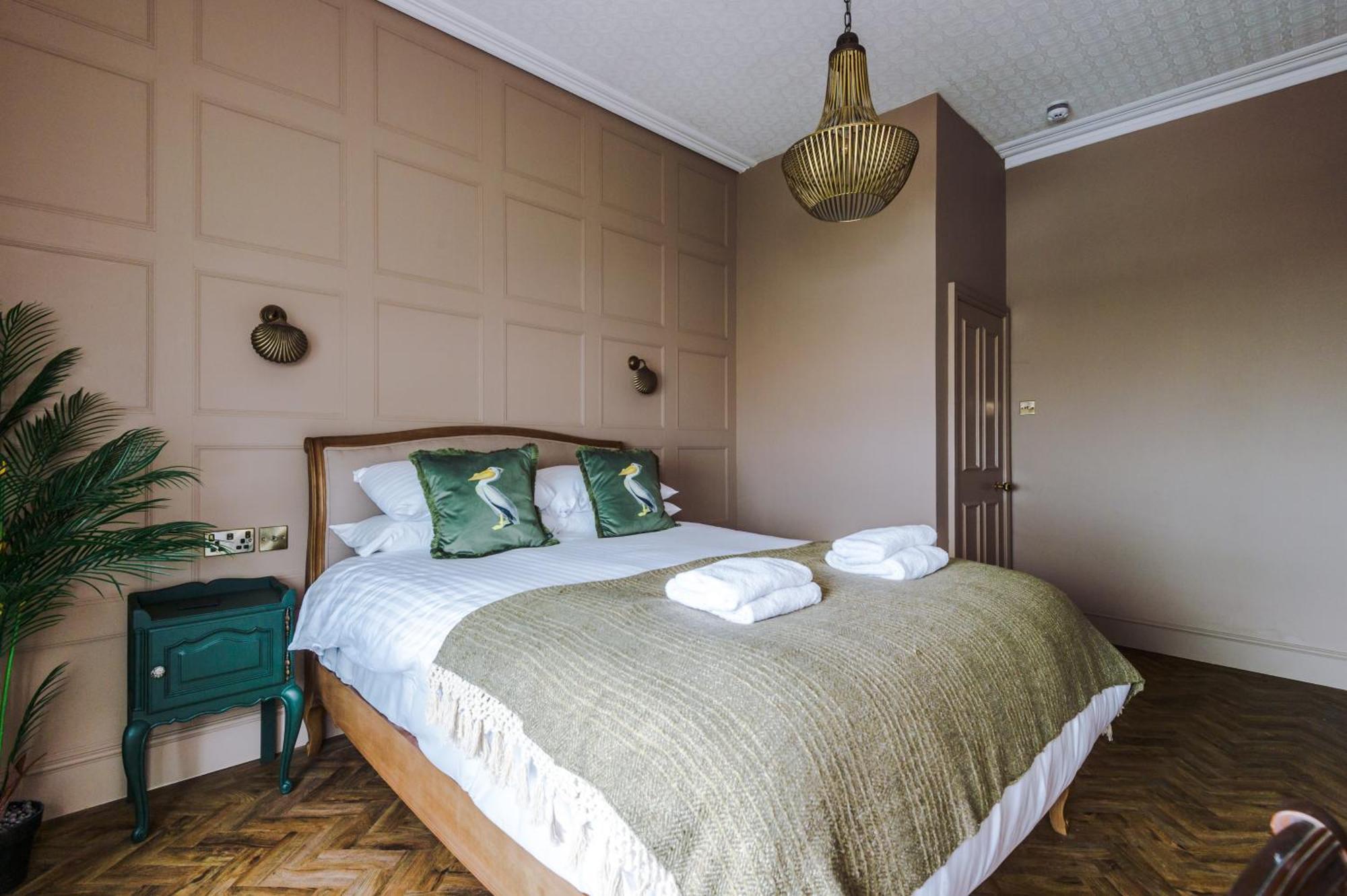 Russell Court By Orenda-Luxe Llandudno Bagian luar foto