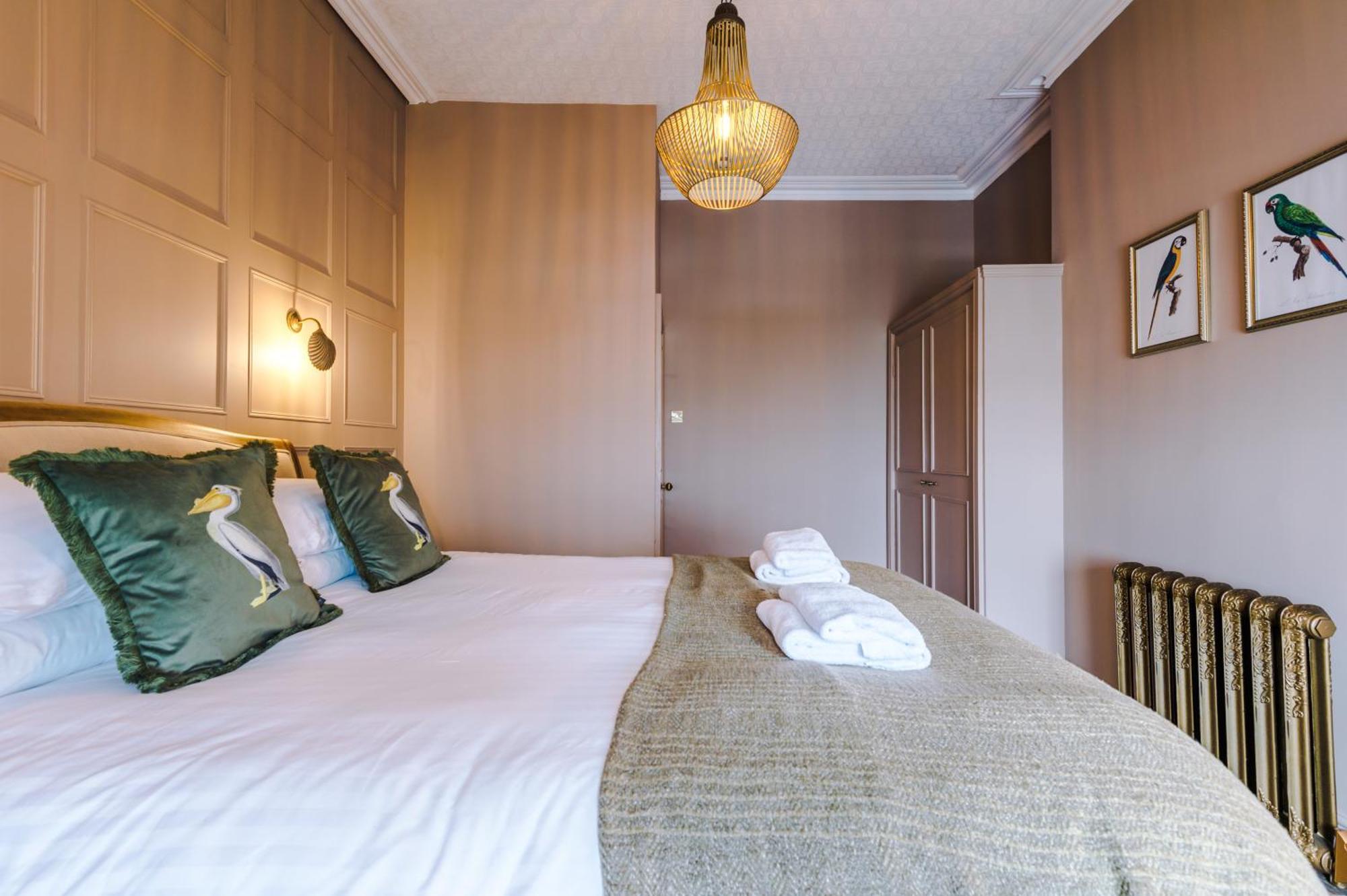 Russell Court By Orenda-Luxe Llandudno Bagian luar foto